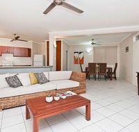 Kemboja Apartments - Accommodation Main Beach