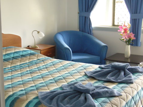 Kings Motor Inn & Steakhouse - Accommodation Main Beach 6