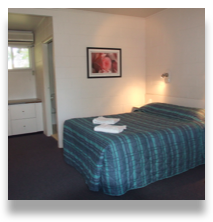 Lake Munmorah NSW Accommodation Main Beach