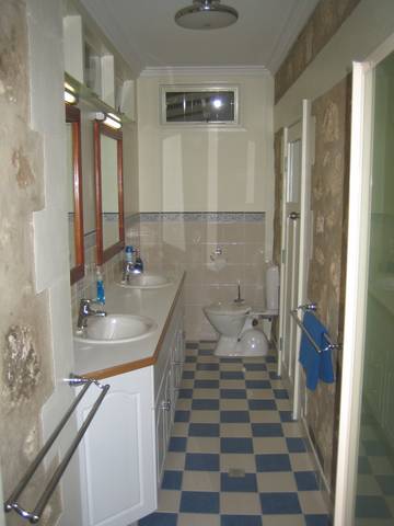 MacDonnell House (Naracoorte Cottages) - Accommodation Main Beach 1