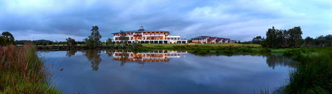 Mercure Kooindah Waters - Accommodation Main Beach 1