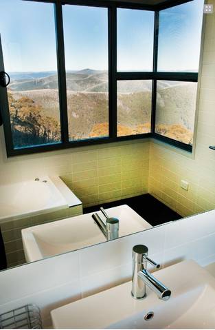 Mountain Dreaming Apartments - Accommodation Main Beach 3