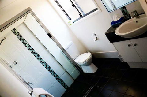 Oakey Motor Inn - Accommodation Main Beach 2