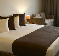 Quality Hotel Tabcorp Park - Accommodation Main Beach