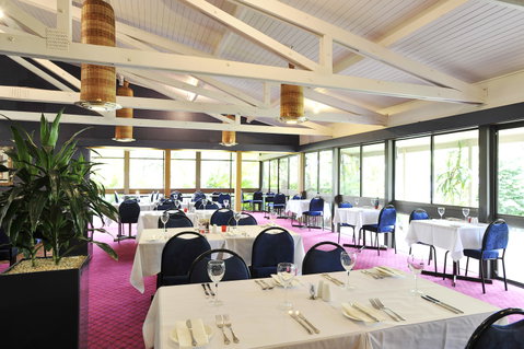 Quality Inn The Willows - Accommodation Main Beach 8