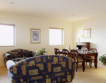 Quality Suites Boulevard on Beaumont Hotel - Accommodation Main Beach