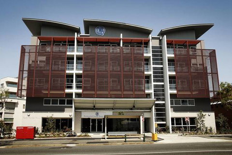 RFH On Gregory - Accommodation Main Beach 0