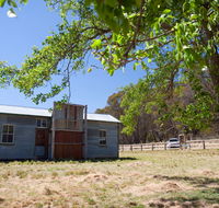 Brackens Cottage - Coolah - Accommodation Main Beach
