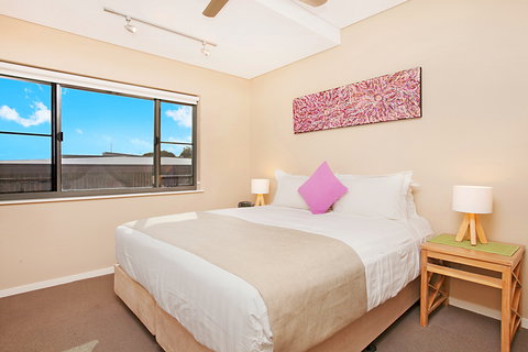 Saltwater Suites - Accommodation Main Beach 4