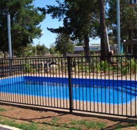 Silver Oaks Motel - Accommodation Main Beach