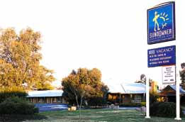 Swaggers Motor Inn & Restaurant - Accommodation Main Beach 0