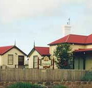 The Finials - Accommodation Main Beach