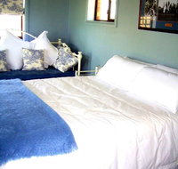 Walls Court Bed  Breakfast - Accommodation Main Beach