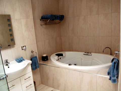 Yankalilla Bay Homestead B&B - Accommodation Main Beach 2
