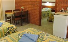 Castlereagh Motor Inn - Gilgandra - Accommodation Main Beach 0