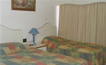 Golfview Motor Inn - Wagga Wagga - Accommodation Main Beach 2