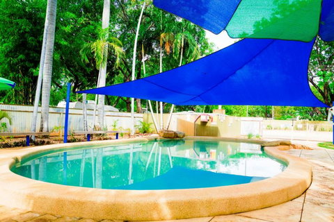 Riverview Tourist Village - Accommodation Main Beach 8