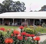 Between The Bays Retreat - Accommodation Main Beach