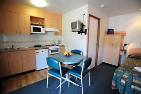Yarraby Holiday Park - Accommodation Main Beach 3