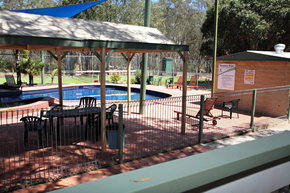 Yarraby Holiday Park - Accommodation Main Beach 4