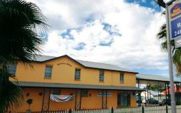  Colonial Motel Richmond - Accommodation Main Beach 2