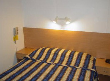 Tally Ho Motor Inn - Accommodation Main Beach 0