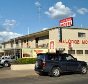 A  A Lodge Motel - Accommodation Main Beach