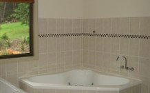 Oakhurst Cottage FarmStay - Accommodation Main Beach 0