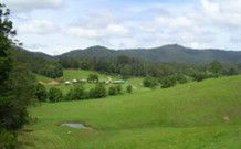 Oakleigh Farm Cottages - Accommodation Main Beach 1