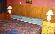 Depot Beach House - Accommodation Main Beach 1