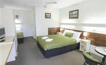7th Street Motel - Accommodation Main Beach 1