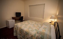 Millies Guesthouse And Serviced Apartments - - Accommodation Main Beach 1