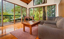 DAG Sheep Station - Accommodation Main Beach 3