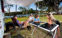 Oakbourne Cottage, Gingers Creek - Accommodation Main Beach 2