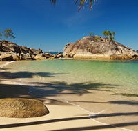 Bedarra Beach House - Accommodation Main Beach