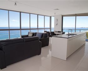 ULTIQA Air On Broadbeach - Accommodation Main Beach 2