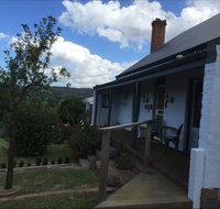 Hillside Cottage - Accommodation Main Beach