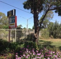 Forest Lodge Motor Inn and Restaurant - Accommodation Main Beach