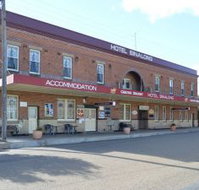 Binalong Hotel - Accommodation Main Beach