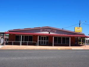 Railway Hotel Condobolin - Accommodation Main Beach 0