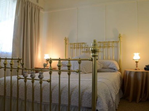 Angas Cottage - Accommodation Main Beach 1