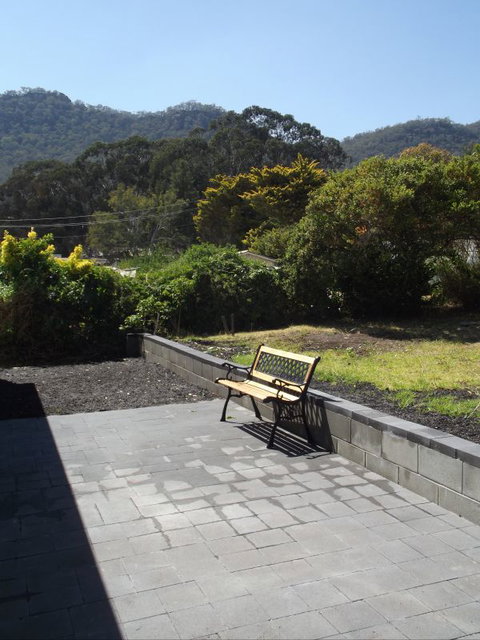 CASS Cottage - Accommodation Main Beach 1