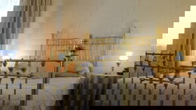 Angas Cottage - Accommodation Main Beach 0