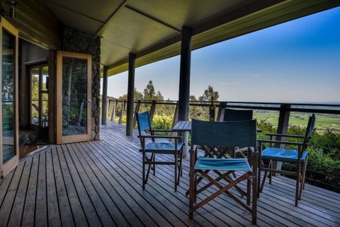 Anderley - Accommodation Main Beach 1