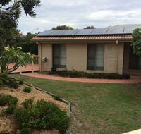Beachside Way Dog Friendly Holiday House - Accommodation Main Beach