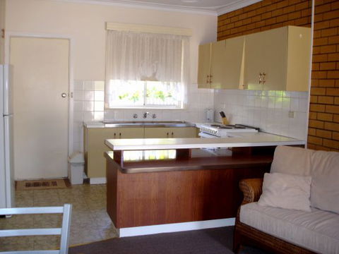 Shamore Apartments - Walnut - Accommodation Main Beach 8