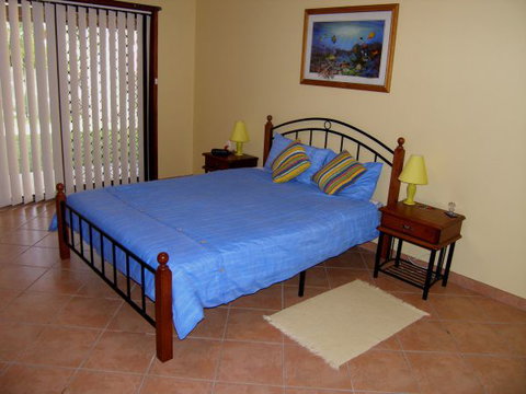 The Happy Shack At Callala Bay - Accommodation Main Beach 3