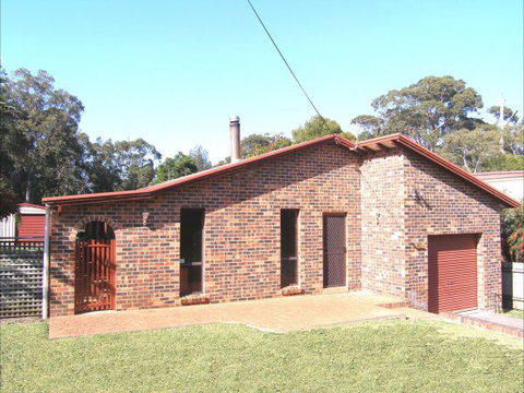 The Happy Shack At Callala Bay - Accommodation Main Beach 6