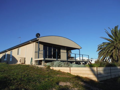 Bayview - Accommodation Main Beach 0