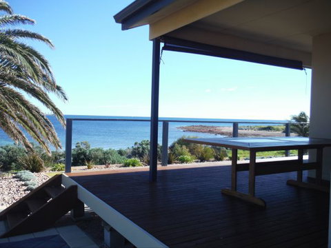 Bayview - Accommodation Main Beach 1